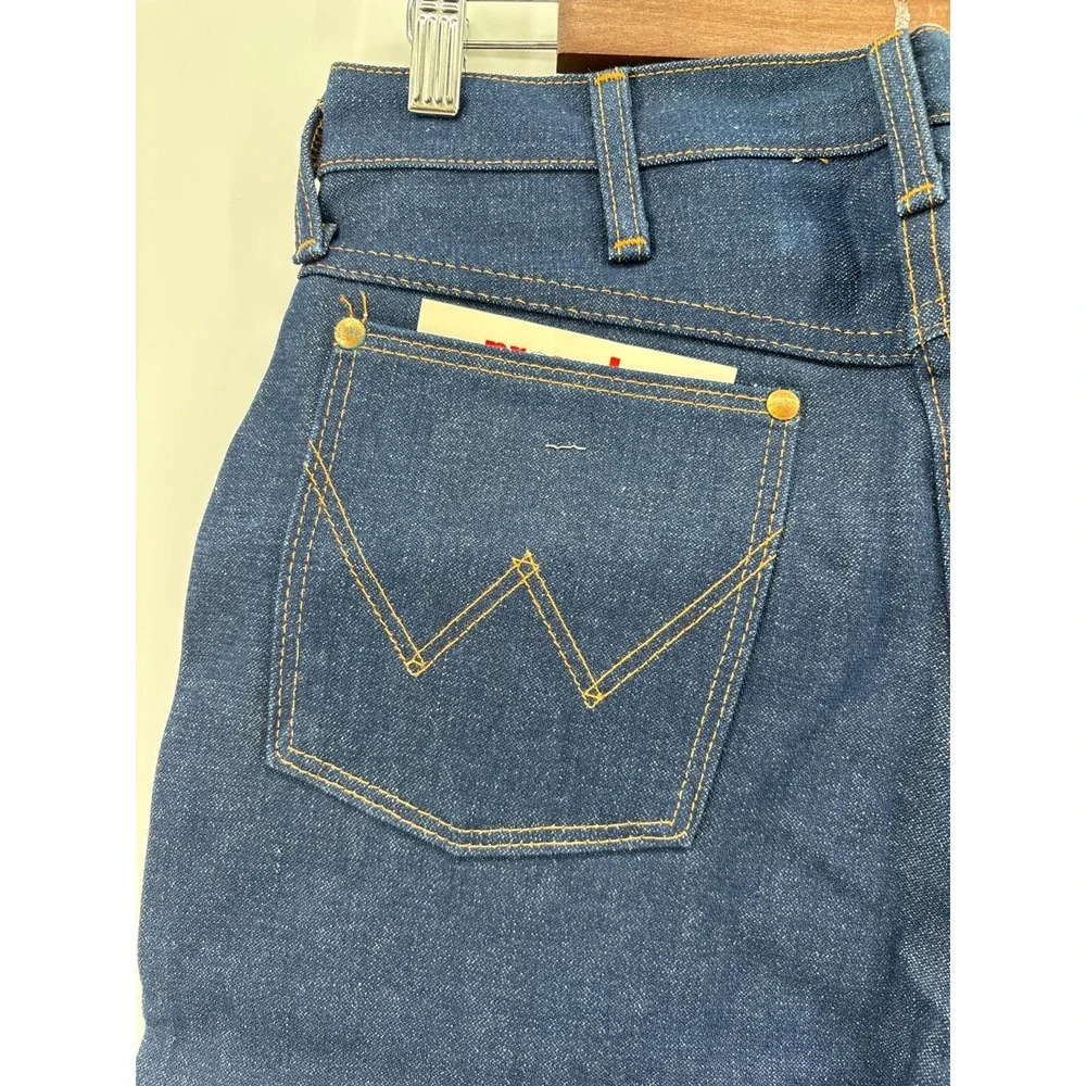 Wrangler prorodeo straight
